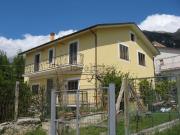 Villetta bifamiliare in vendita di 263 m² in Via Periferica