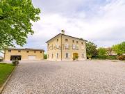 Villetta bifamiliare in vendita di 265 m² in Via Lama, 2