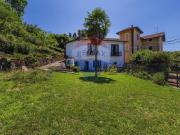 Villetta bifamiliare in vendita di 266 m² in Via Farioli, 17