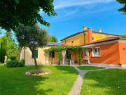 Villetta bifamiliare in vendita di 267 m² in Via Calcinaro