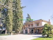 Villetta bifamiliare in vendita di 268 m² in Via Visinoni