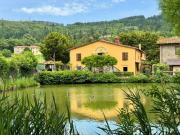 Villetta bifamiliare in vendita di 270 m²