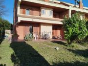 Villetta bifamiliare in vendita di 270 m² in Via Don...