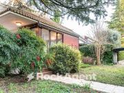 Villetta bifamiliare in vendita di 272 m² in Via Eraclea, 4