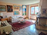 Villetta bifamiliare in vendita di 275 m² in Via Signorelli