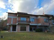 Villetta bifamiliare in vendita di 278 m²