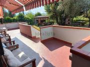 Villetta bifamiliare in vendita di 280 m²