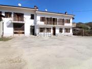 Villetta bifamiliare in vendita di 280 m² in Frazione...