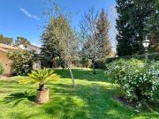 Villetta bifamiliare in vendita di 280 m² in Strada C, 15