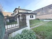 Villetta bifamiliare in vendita di 280 m² in Via G....