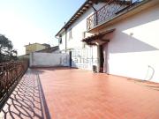 Villetta bifamiliare in vendita di 280 m² in Via Pisana,...