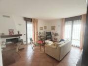 Villetta bifamiliare in vendita di 290 m²