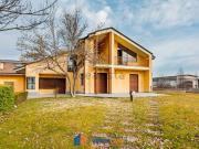 Villetta bifamiliare in vendita di 290 m² in Via Milia, 14