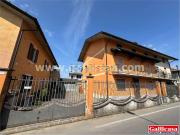 Villetta bifamiliare in vendita di 294 m² in Via...