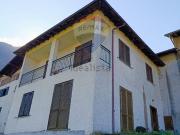Villetta bifamiliare in vendita di 296 m² in Via...