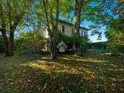 Villetta bifamiliare in vendita di 296 m² in Via Quirino...