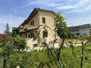 Villetta bifamiliare in vendita di 298 m²