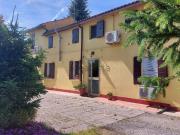 Villetta bifamiliare in vendita di 300 m² in Via Bassetto