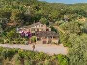 Villetta bifamiliare in vendita di 300 m² in Via Cappuccini