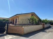 Villetta bifamiliare in vendita di 300 m² in Via del...