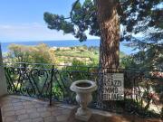 Villetta bifamiliare in vendita di 300 m² in Via delle...