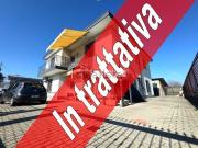 Villetta bifamiliare in vendita di 300 m² in Via...