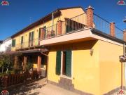 Villetta bifamiliare in vendita di 300 m² in Via SAN GIACOMO