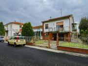 Villetta bifamiliare in vendita di 300 m² in Via Savio Villetta bifamiliare in vendita di 300 m² in Via Savio