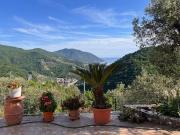 Villetta bifamiliare in vendita di 300 m² in Via Verzemma