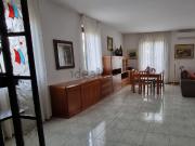 Villetta bifamiliare in vendita di 301 m² in Via Don...