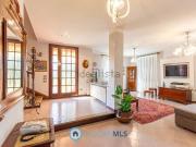 Villetta bifamiliare in vendita di 302 m²