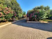 Villetta bifamiliare in vendita di 305 m² in Via Sin le...