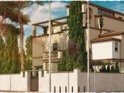 Villetta bifamiliare in vendita di 307 m² in Via Antonio...