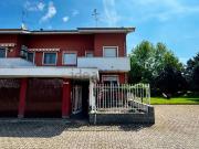 Villetta bifamiliare in vendita di 308 m² in Via Pietro...