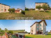 Villetta bifamiliare in vendita di 310 m² in Strada...