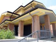 Villetta bifamiliare in vendita di 310 m² in Via Corradi...