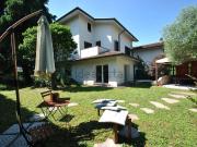 Villetta bifamiliare in vendita di 310 m² in Via L....