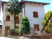 Villetta bifamiliare in vendita di 315 m² in Via...