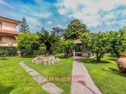 Villetta bifamiliare in vendita di 320 m² in Via...