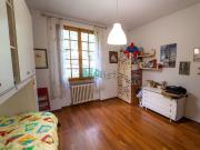 Villetta bifamiliare in vendita di 320 m² in Via XXV...