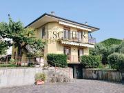 Villetta bifamiliare in vendita di 325 m² in Via Gaetano...