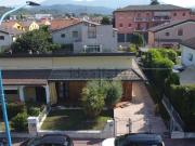 Villetta bifamiliare in vendita di 325 m² in Via Nona