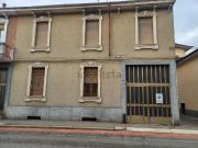 Villetta bifamiliare in vendita di 330 m² in Via Duse