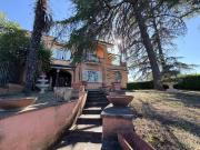 Villetta bifamiliare in vendita di 330 m² in Via Plutarco