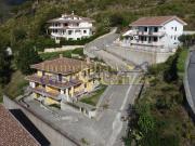 Villetta bifamiliare in vendita di 330 m² in Via...