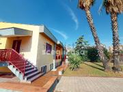 Villetta bifamiliare in vendita di 334 m² in Viale...