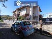 Villetta bifamiliare in vendita di 335 m² in Via...