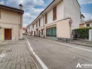 Villetta bifamiliare in vendita di 340 m² in Via 8 Giugno, 7