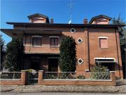 Villetta bifamiliare in vendita di 342 m²