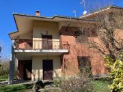 Villetta bifamiliare in vendita di 345 m² in Strada...